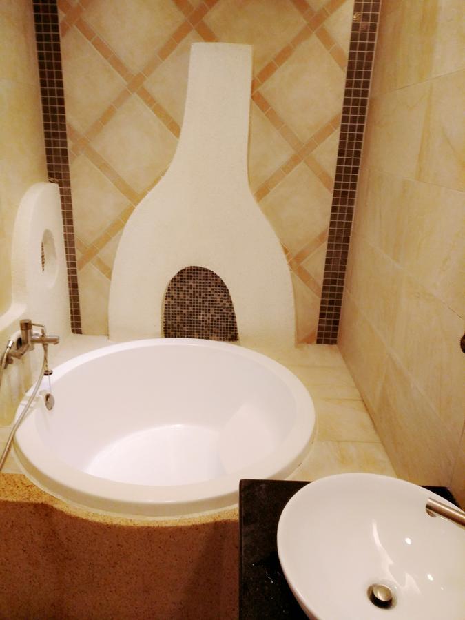 Hong Ben Hotel Кэньдин Экстерьер фото